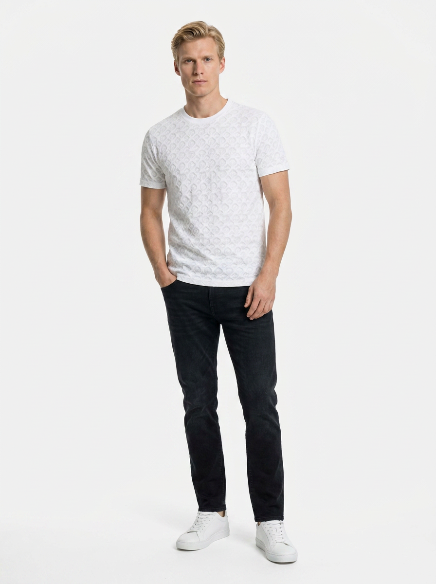 LV Monogram Short Sleeved - White View 2