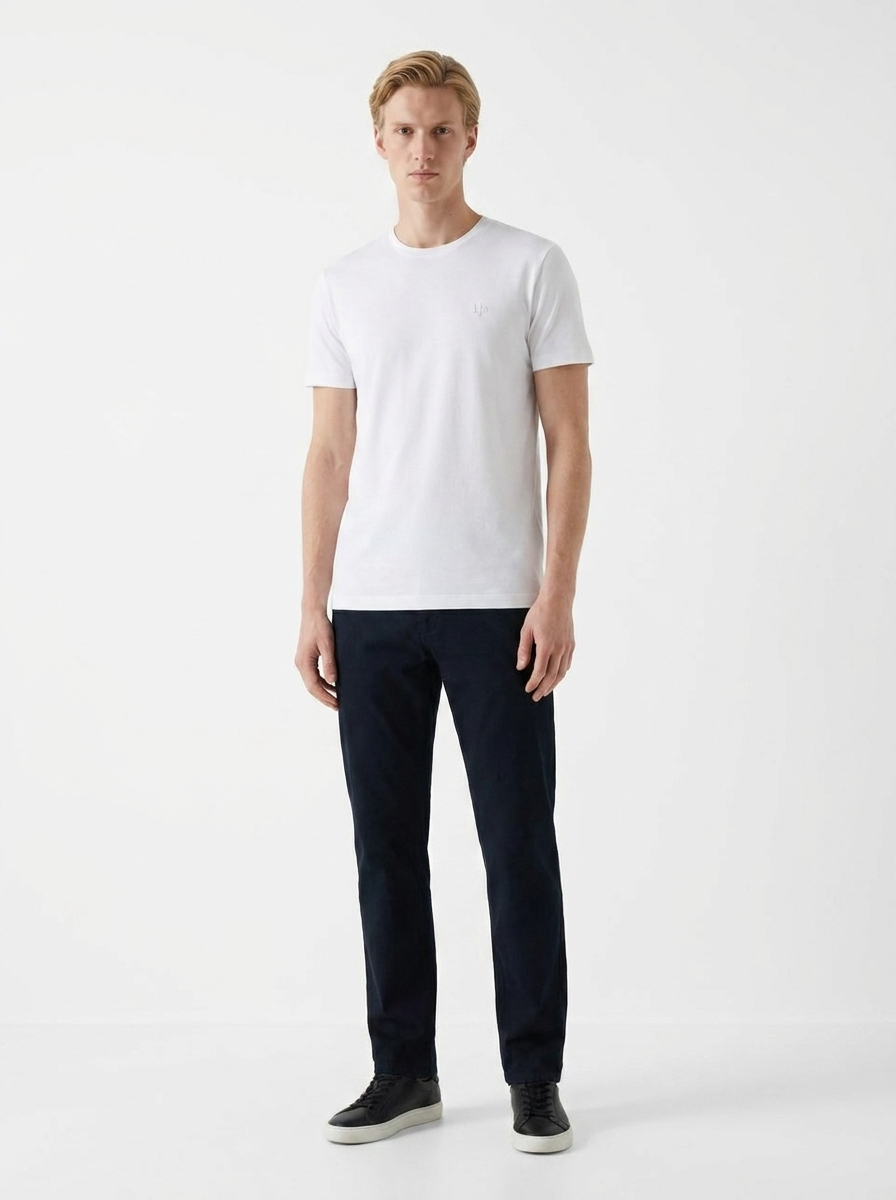 LP Niveos - White View 2