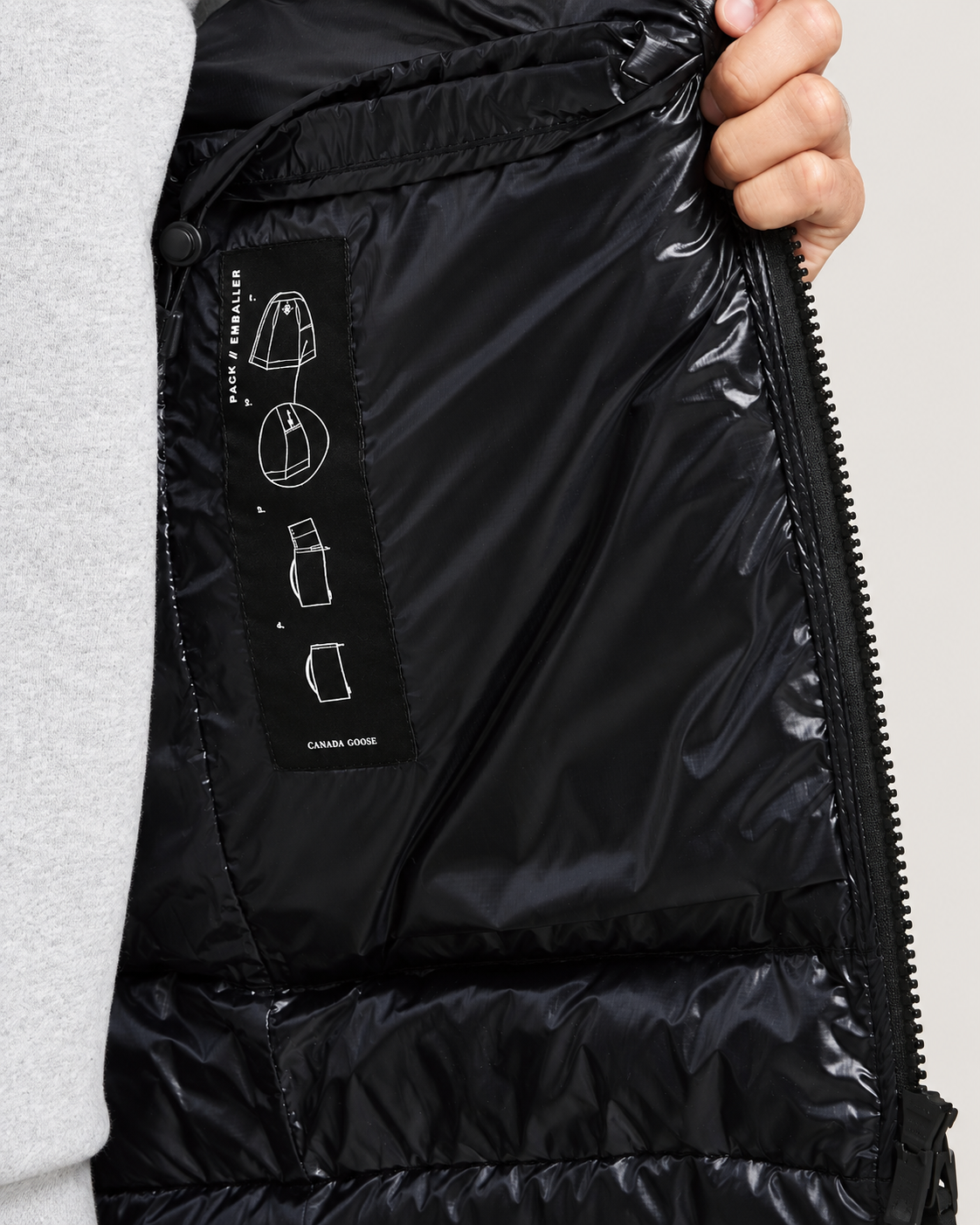 CG Crofton Vest - Black